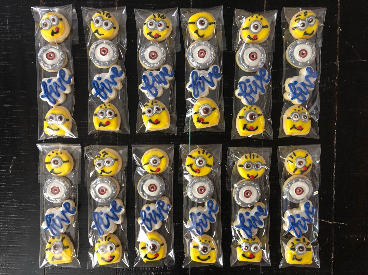 Minion party favor Sleeves/Sugar Cookies 1 dozen
